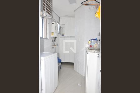 Apartamento à venda com 117m², 3 quartos e 2 vagasÁrea de Serviço