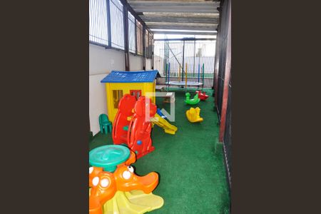 Apartamento à venda com 117m², 3 quartos e 2 vagasÁrea comum - Playground