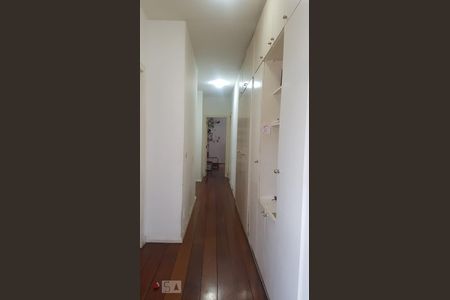 Apartamento para alugar com 150m², 4 quartos e 2 vagasCorredor