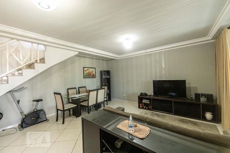 Sala de casa à venda com 3 quartos, 110m² em Vila Bela, São Paulo