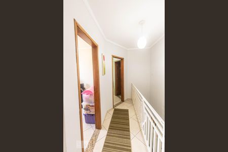 Corredor de casa à venda com 3 quartos, 110m² em Vila Bela, São Paulo