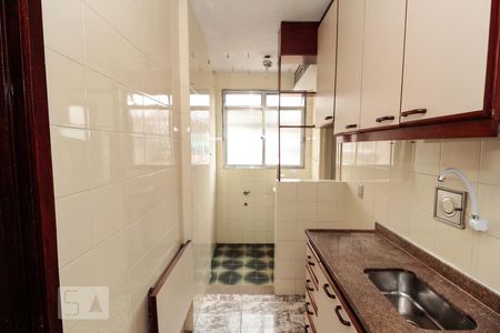 Apartamento para alugar com 65m², 2 quartos e 1 vaga Apartamento para alugar com 65m², 2 quartos e 1 vagaCozinha