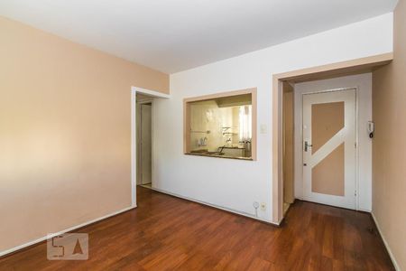 Sala de apartamento para alugar com 2 quartos, 50m² em Irajá, Rio de Janeiro