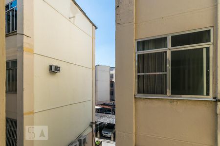 Vista do Quarto 2 de apartamento para alugar com 2 quartos, 50m² em Irajá, Rio de Janeiro