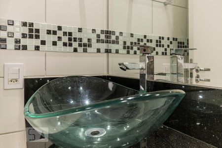 Apartamento à venda com 35m², 2 quartos e sem vagaBanheiro - Pia