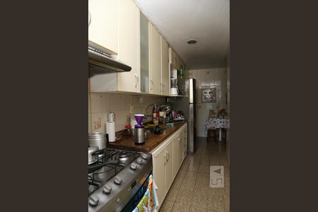 Apartamento à venda com 126m², 3 quartos e 2 vagasCozinha