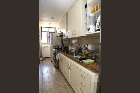 Apartamento à venda com 126m², 3 quartos e 2 vagasCozinha