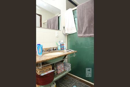 Apartamento à venda com 126m², 3 quartos e 2 vagasBanheiro da Suíte