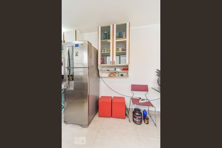 Cozinha de apartamento para alugar com 2 quartos, 90m² em Cerqueira César, São Paulo