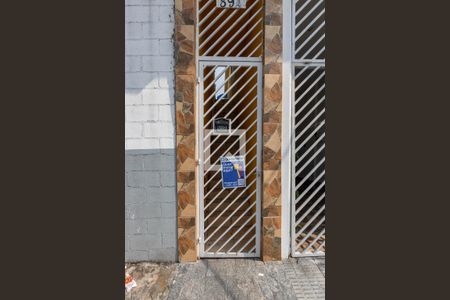 Casa para alugar com 28m², 1 quarto e sem vaga Casa para alugar com 28m², 1 quarto e sem vagaFachada