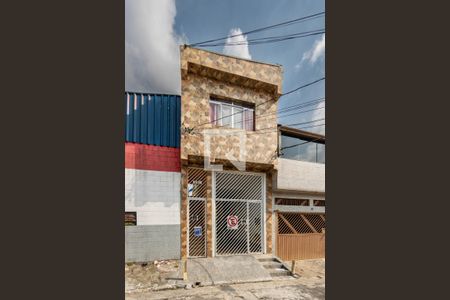 Casa para alugar com 28m², 1 quarto e sem vaga Casa para alugar com 28m², 1 quarto e sem vagaFachada