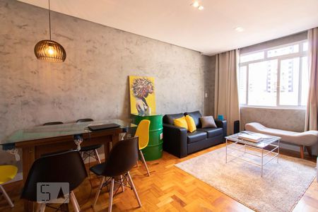 Apartamento para alugar com 76m², 2 quartos e 1 vaga Apartamento para alugar com 76m², 2 quartos e 1 vagaSala