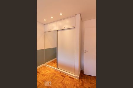 Apartamento para alugar com 76m², 2 quartos e 1 vaga Apartamento para alugar com 76m², 2 quartos e 1 vagaQuarto 2