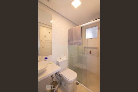 Apartamento para alugar com 76m², 2 quartos e 1 vaga Apartamento para alugar com 76m², 2 quartos e 1 vagaBanheiro Suíte