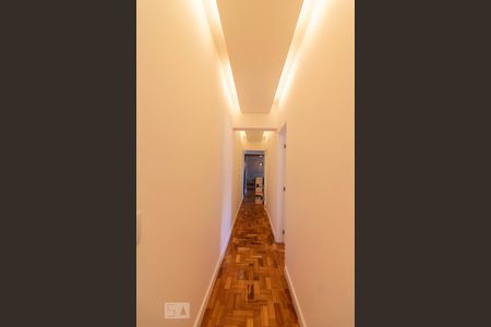 Apartamento para alugar com 76m², 2 quartos e 1 vaga Apartamento para alugar com 76m², 2 quartos e 1 vagaCorredor