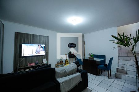 Sala de casa à venda com 3 quartos, 140m² em Jardim Avelino, São Paulo