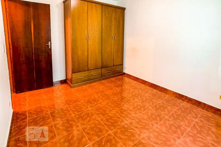 Casa à venda com 167m², 3 quartos e 2 vagas Casa à venda com 167m², 3 quartos e 2 vagasQuarto 2