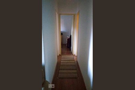 Corredor de apartamento para alugar com 2 quartos, 50m² em Sítio Pinheirinho, São Paulo