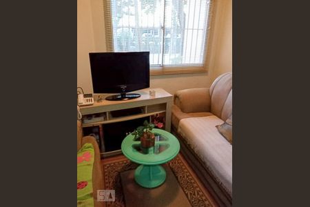 Sala de apartamento para alugar com 2 quartos, 50m² em Sítio Pinheirinho, São Paulo