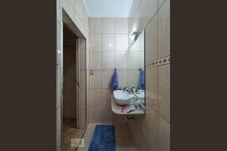 Banheiro  de casa à venda com 4 quartos, 325m² em Vila Mariana, São Paulo
