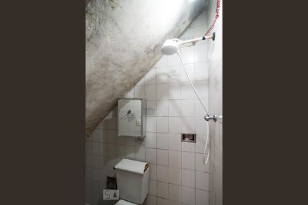 Casa à venda com 120m², 2 quartos e 2 vagas Casa à venda com 120m², 2 quartos e 2 vagasBanheiro Edícula