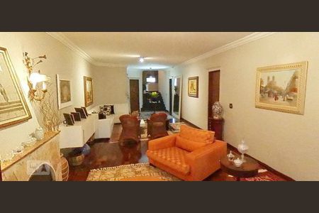 Casa à venda com 580m², 5 quartos e sem vagaSala