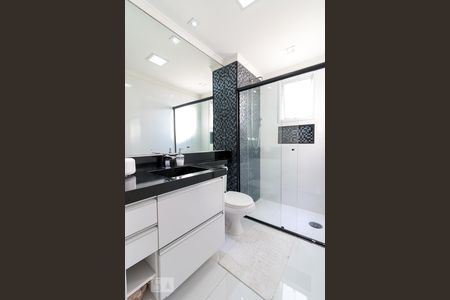 Apartamento à venda com 64m², 2 quartos e 1 vagaBanheiro quarto 2 suíte