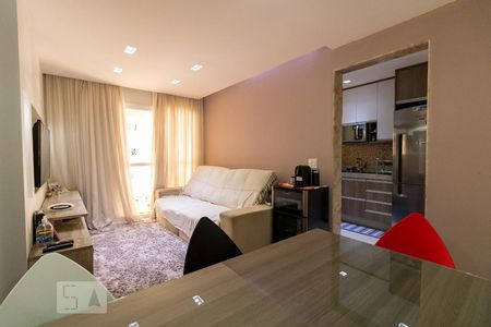 Apartamento à venda com 64m², 2 quartos e 1 vagaSala