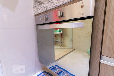 Apartamento à venda com 64m², 2 quartos e 1 vagaCozinha - forno