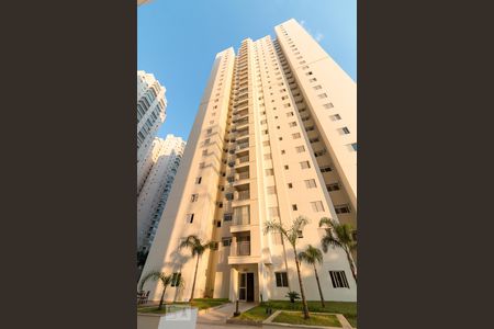 Apartamento à venda com 64m², 2 quartos e 1 vagaFachada do bloco