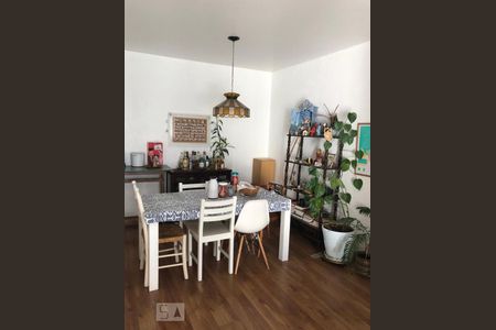 Sala de apartamento à venda com 3 quartos, 130m² em Vila Madalena, São Paulo