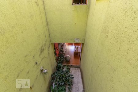 Casa à venda com 190m², 4 quartos e 4 vagasVista do quarto 2