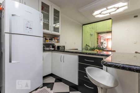 Casa à venda com 190m², 4 quartos e 4 vagasCozinha
