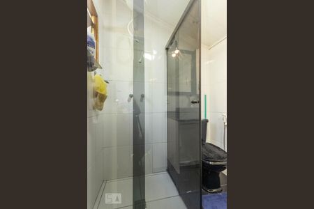 Casa à venda com 190m², 4 quartos e 4 vagasBanheiro suite 2