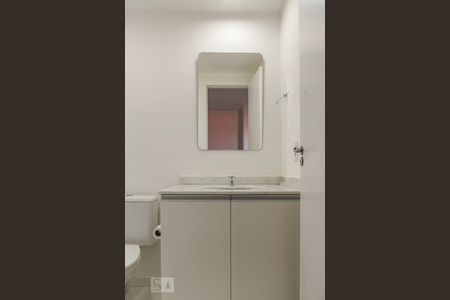 Apartamento à venda com 57m², 2 quartos e 1 vaga Apartamento à venda com 57m², 2 quartos e 1 vagaBanheiro da Suíte