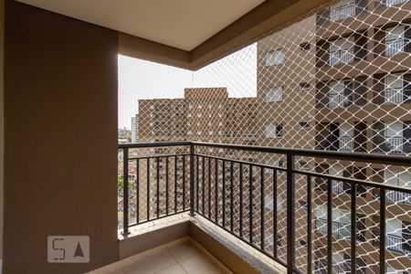 Sacada de apartamento para alugar com 2 quartos, 60m² em Jardim Tupanci, Barueri
