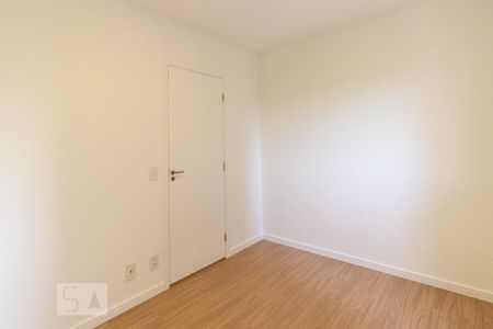 Quarto de apartamento para alugar com 2 quartos, 60m² em Jardim Tupanci, Barueri