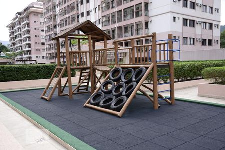 Apartamento para alugar com 70m², 2 quartos e 1 vagaÁrea Comum - Playground