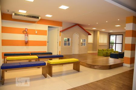 Apartamento para alugar com 70m², 2 quartos e 1 vagaÁrea comum - Salão de festas Infantil