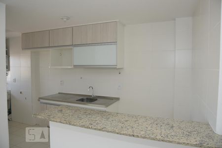 Apartamento para alugar com 70m², 2 quartos e 1 vagaCozinha
