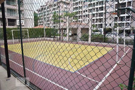 Apartamento para alugar com 70m², 2 quartos e 1 vagaÁrea comum - Quadra esportiva