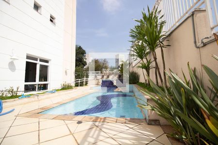 Apartamento para alugar com 64m², 2 quartos e 1 vagaÁrea comum - Piscina