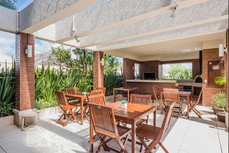 Apartamento à venda com 76m², 2 quartos e 2 vagas Apartamento à venda com 76m², 2 quartos e 2 vagasChurrasqueira