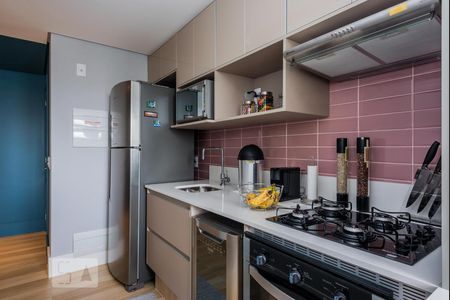 Cozinha de apartamento à venda com 2 quartos, 76m² em Vila Anastácio, São Paulo