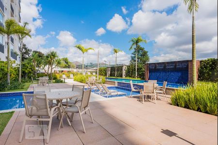 Apartamento à venda com 76m², 2 quartos e 2 vagas Apartamento à venda com 76m², 2 quartos e 2 vagasPiscina