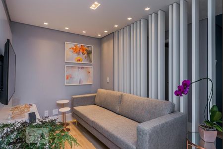 Sala de apartamento à venda com 2 quartos, 76m² em Vila Anastácio, São Paulo