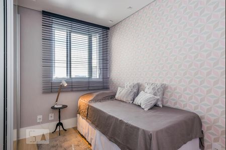 Apartamento à venda com 76m², 2 quartos e 2 vagas Apartamento à venda com 76m², 2 quartos e 2 vagasQuarto