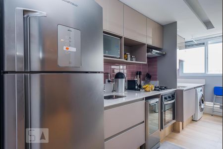 Cozinha de apartamento à venda com 2 quartos, 76m² em Vila Anastácio, São Paulo