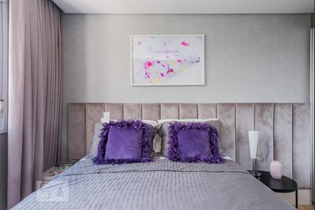 Apartamento à venda com 76m², 2 quartos e 2 vagas Apartamento à venda com 76m², 2 quartos e 2 vagasSuíte