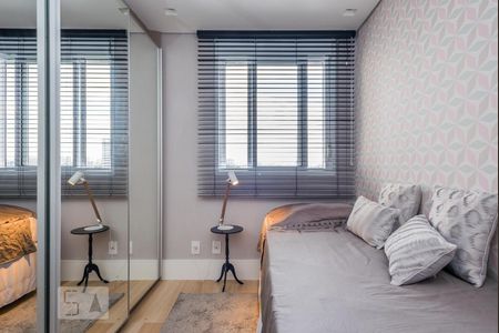 Apartamento à venda com 76m², 2 quartos e 2 vagas Apartamento à venda com 76m², 2 quartos e 2 vagasQuarto